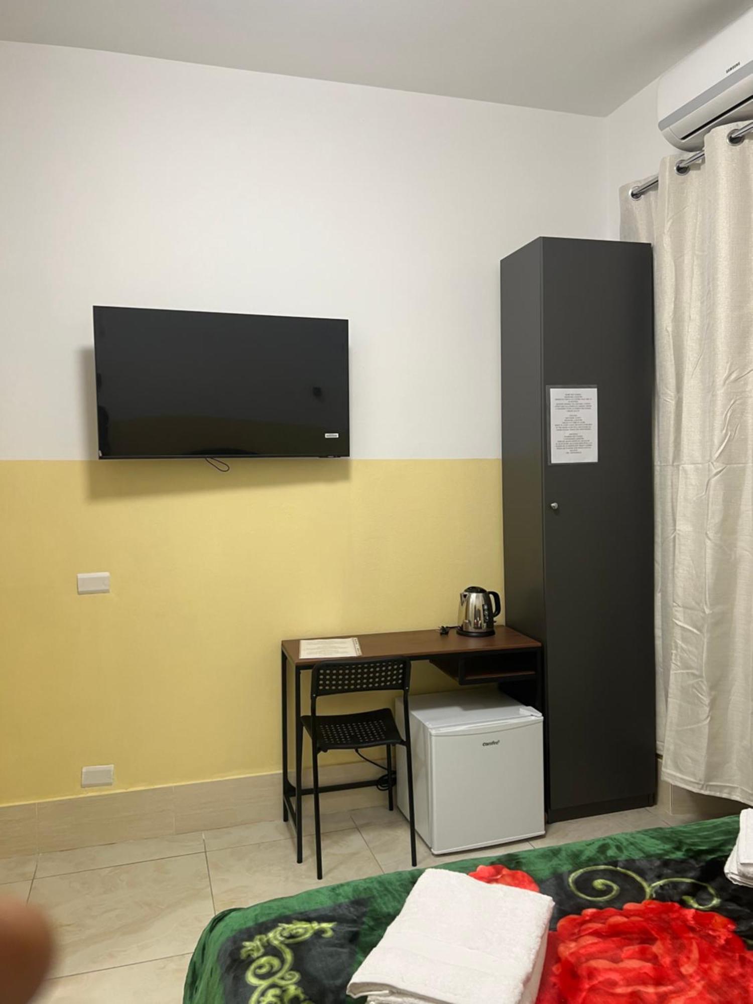 Bed and Breakfast Turati Termini Roma Exterior foto
