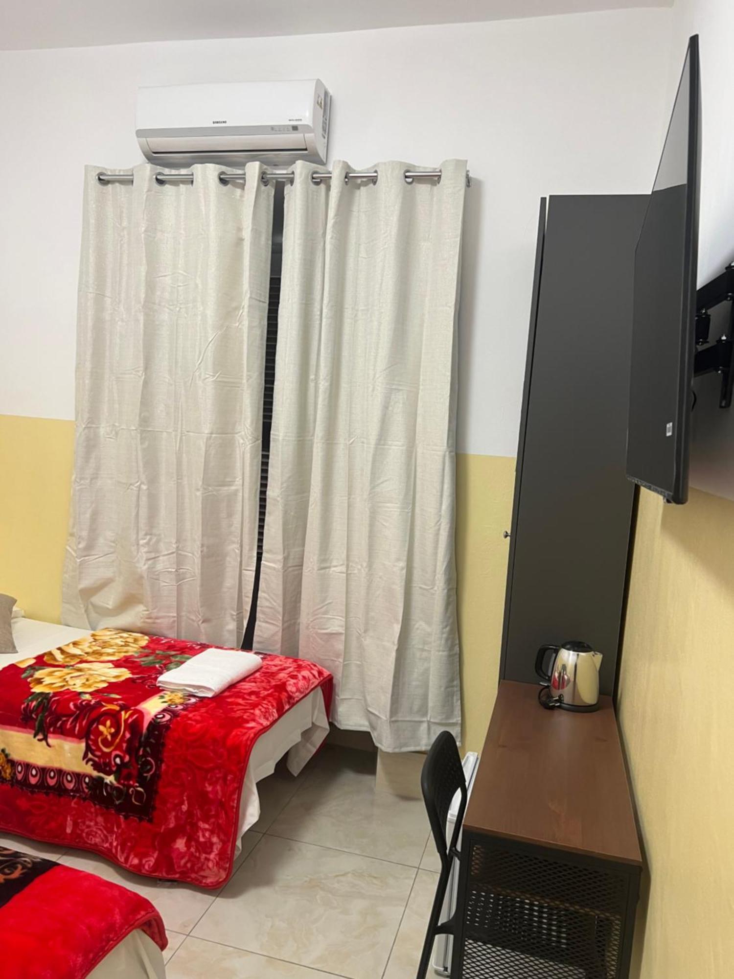 Bed and Breakfast Turati Termini Roma Exterior foto