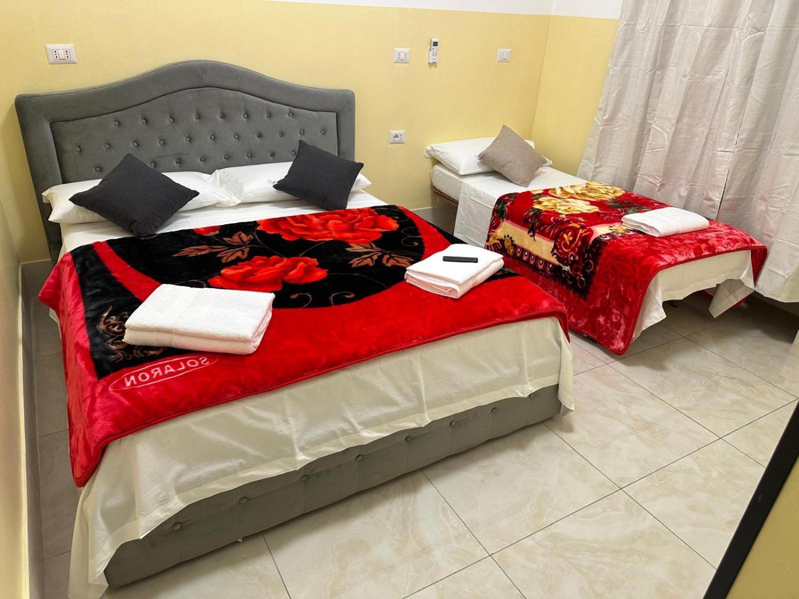 Bed and Breakfast Turati Termini Roma Exterior foto