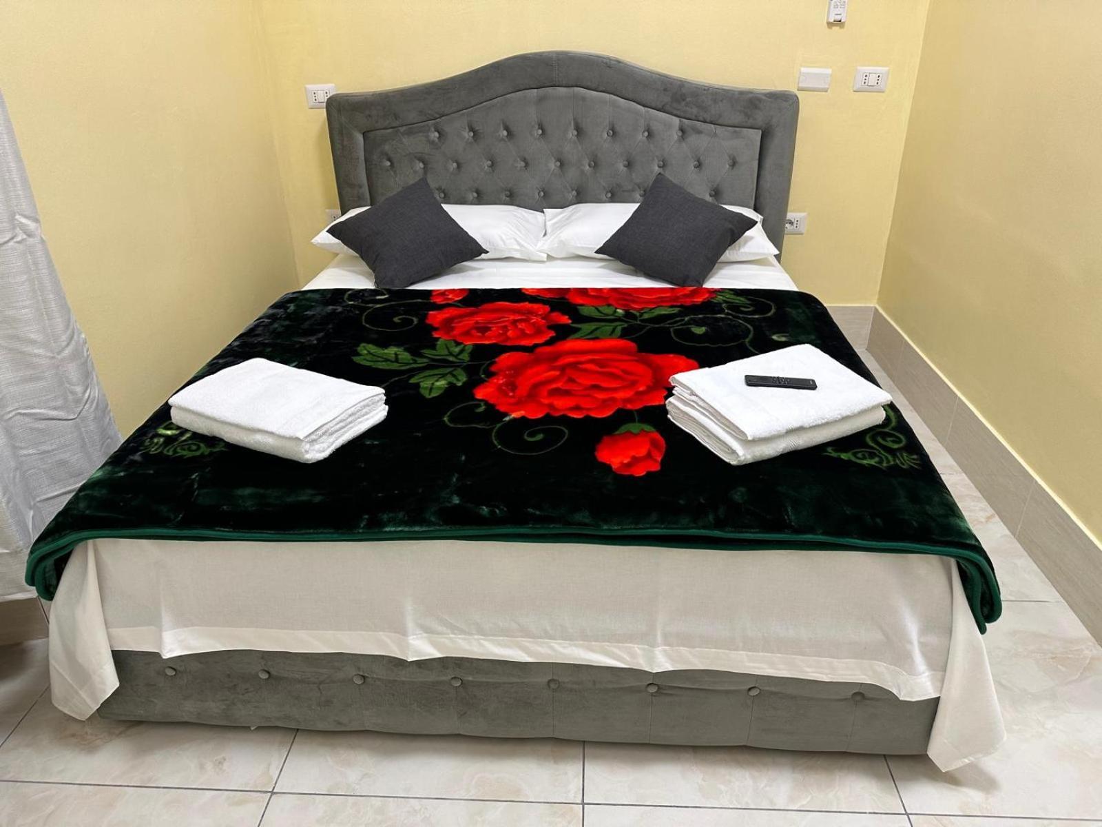 Bed and Breakfast Turati Termini Roma Exterior foto