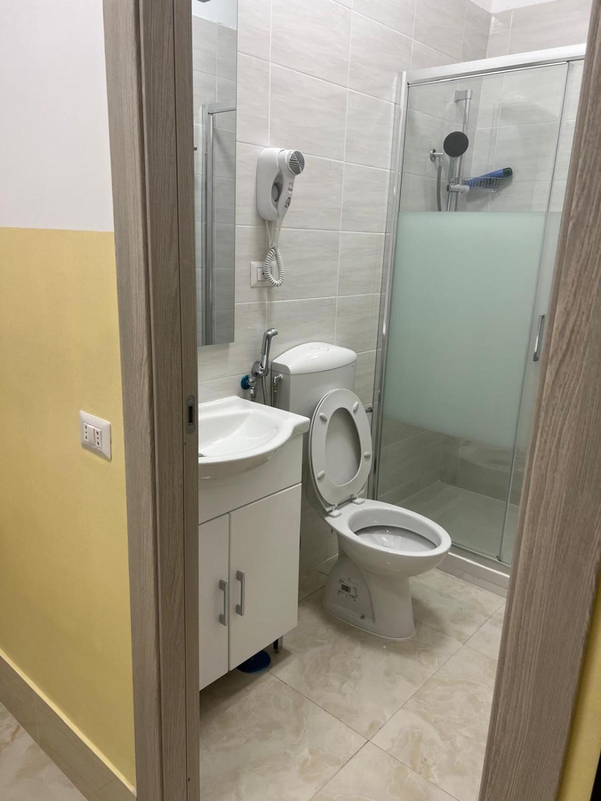 Bed and Breakfast Turati Termini Roma Exterior foto
